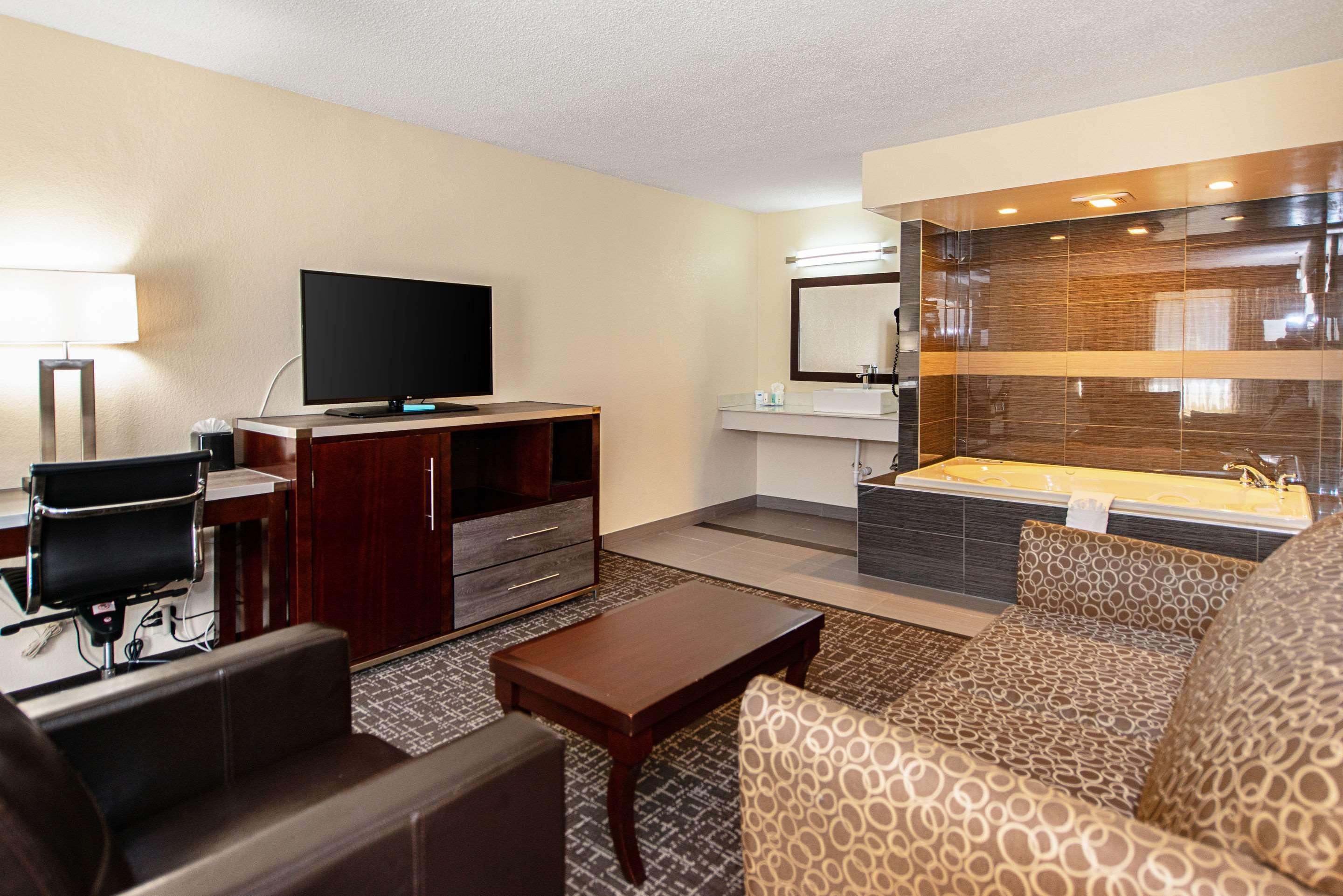 New Hope Inn & Suites المظهر الخارجي الصورة